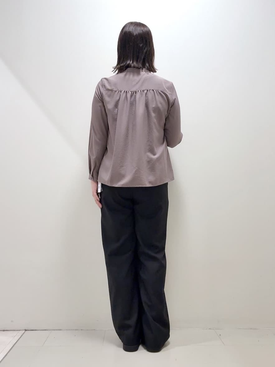 YUIさんの「UNTITLED｜【アンサンブル可/洗える/ボタンなし】シルクウールカシミヤ 着流しカーディガン」を使ったコーディネート