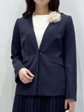 komaさんの「OPAQUE.CLIP｜《通勤／セットアップ対応》 Vネックジャケット／ダブルクロス【洗濯機OK】」を使ったコーディネート