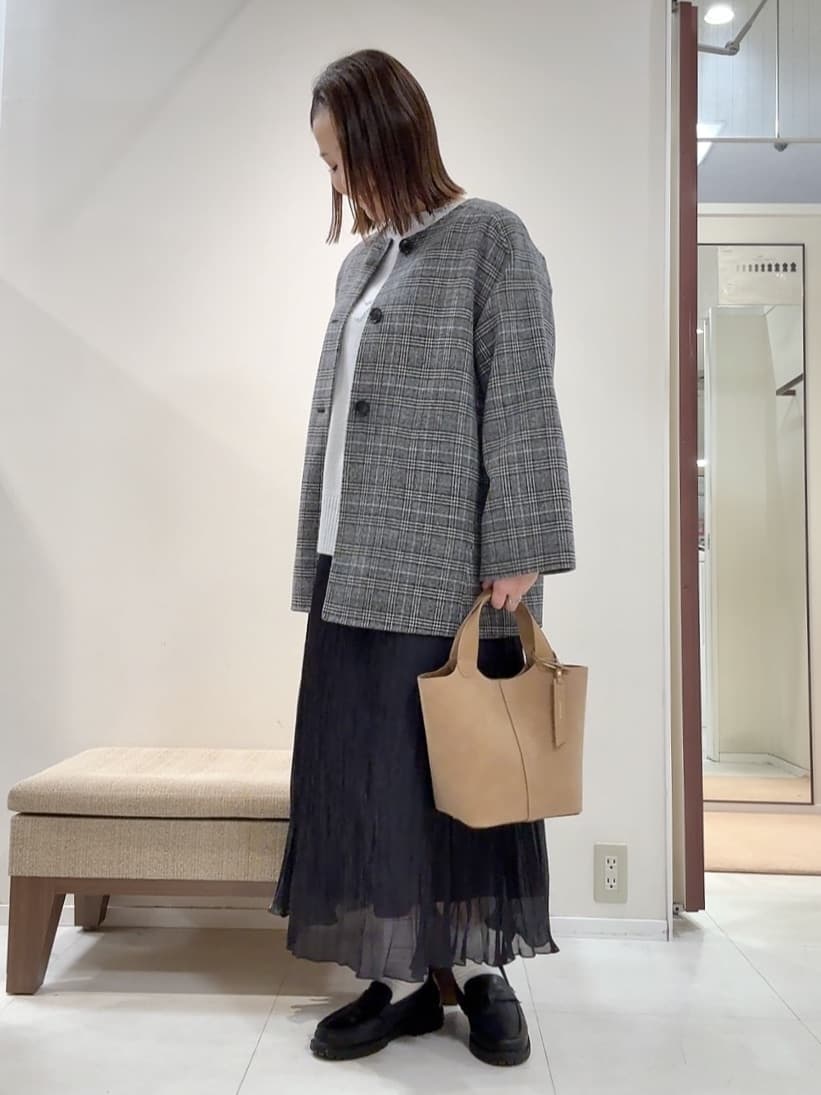 YUIさんの「UNTITLED｜【ミディ丈/軽やか】セミラグランリバー コート」を使ったコーディネート