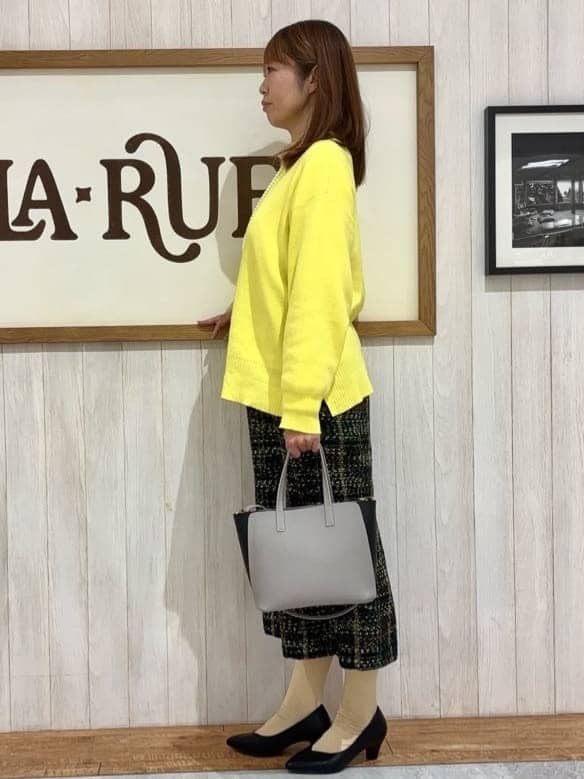 みきぽんさんの「SHOO･LA･RUE｜【洗濯機可/S-LL】厚すぎない　ゆったりシンプルもちもちニット」を使ったコーディネート