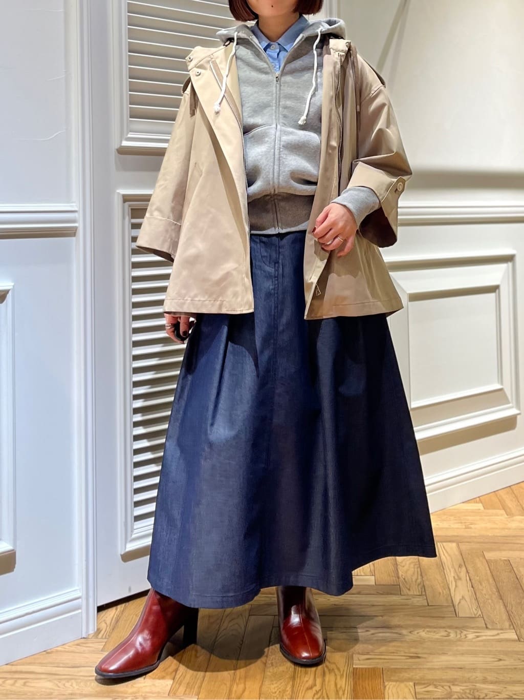 つじ まこさんの「DRESSTERIOR｜【ウォッシャブル/撥水素材】Ａライン ショートモッズコート」を使ったコーディネート