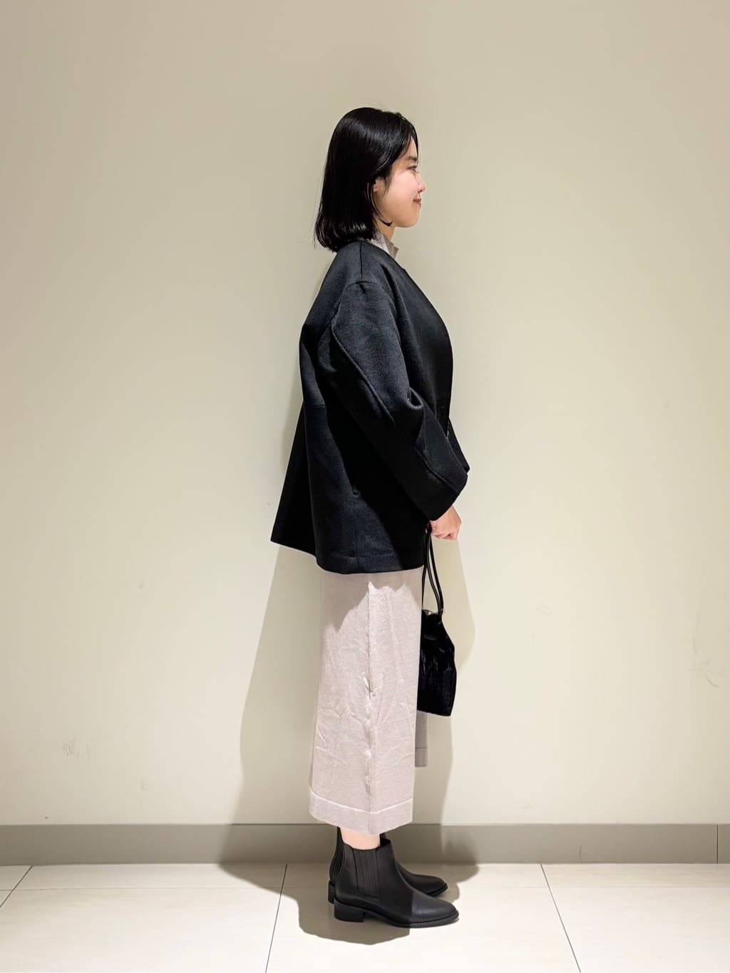 mayuさんの「Dessin｜【2点セット・洗える】シャギーベストニットワンピース」を使ったコーディネート