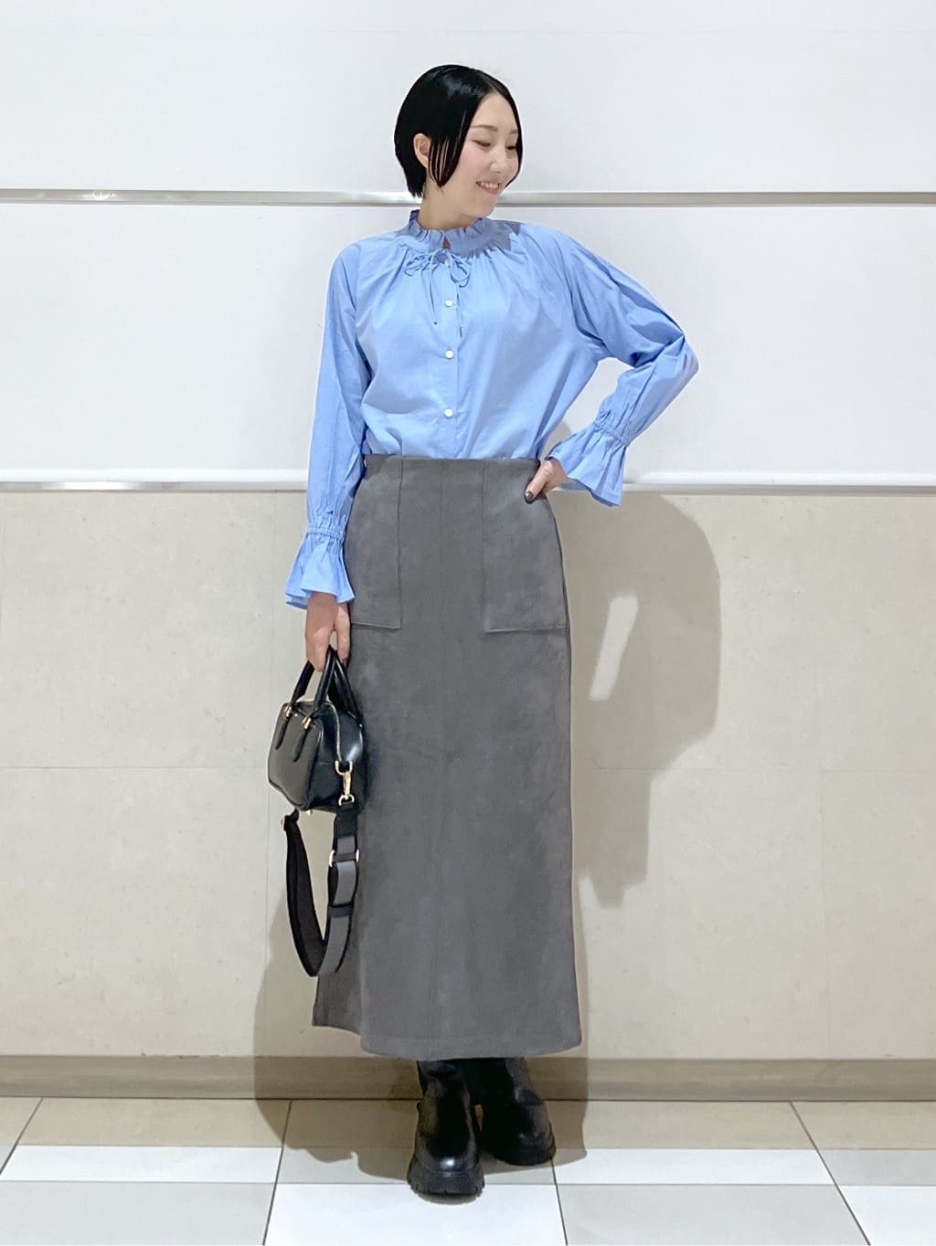 eriko さんの「Dessin｜【セットアップ可・洗える】マシュマロスウェードスカート」を使ったコーディネート