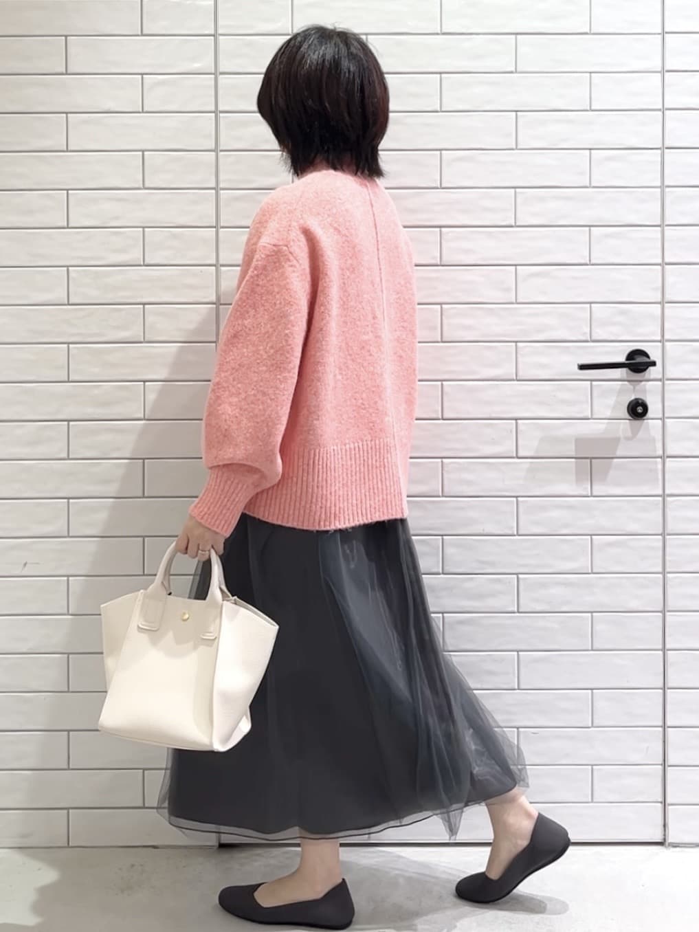 しおりさんの「OPAQUE.CLIP｜ふわふわハイネックニット【洗濯機OK】」を使ったコーディネート