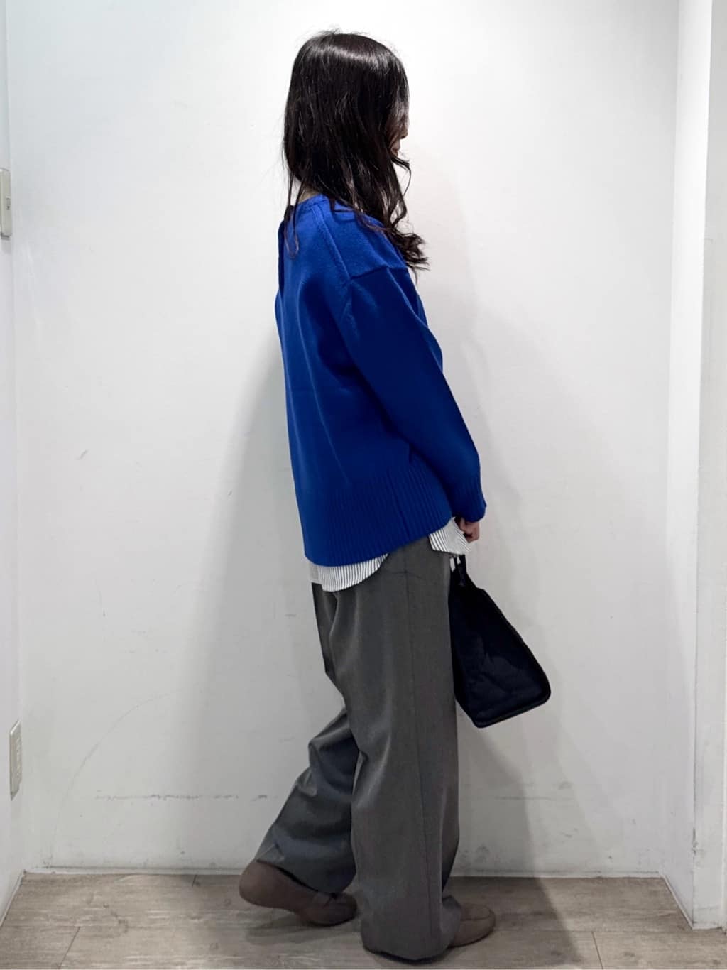 yuicciさんの「OPAQUE.CLIP｜シャツドッキングカットソー【洗濯機OK】」を使ったコーディネート
