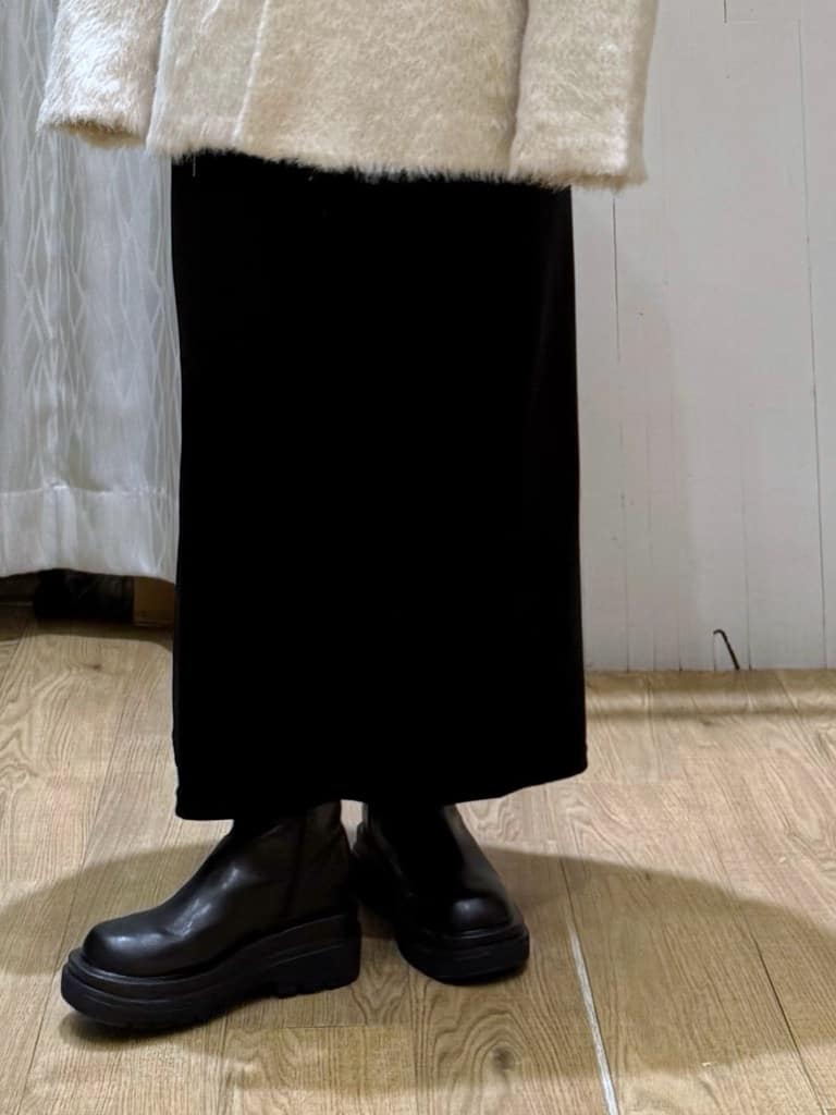 chさんの「THE SHOP TK｜纏うだけで大人上品 シャギーチェスターハーフコート」を使ったコーディネート