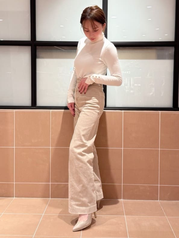 MIRINAさんの「ESPERANZA｜◆【晴雨兼用/12時間パンプス】約8.5cm　歩きやすくて疲れにくい」を使ったコーディネート