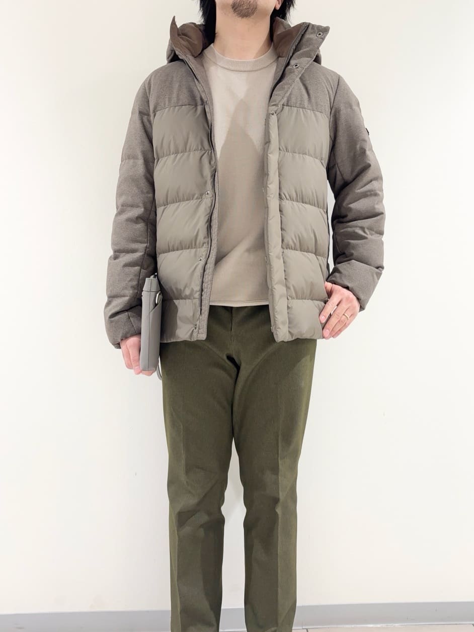 及川さんの「TAKEO KIKUCHI｜カラーコンビ ダウンブルゾン」を使ったコーディネート