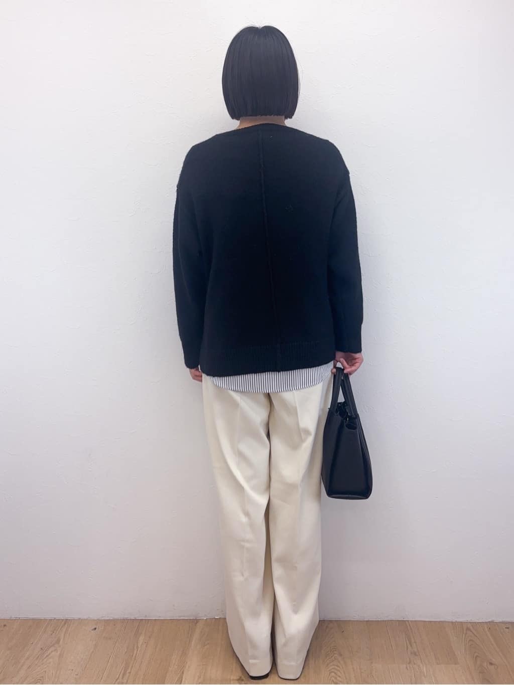 Takeさんの「OPAQUE.CLIP｜リラクシークルーネックニット【洗濯機OK】」を使ったコーディネート