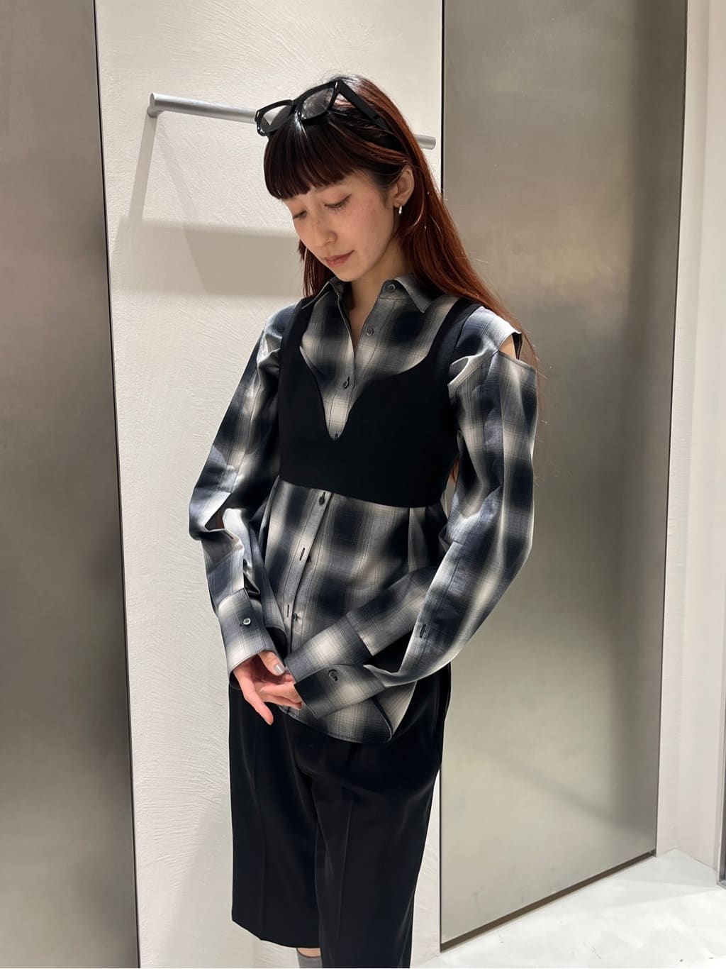 Rielさんの「CODE A｜heyep｜Chunky Square Eyewear」を使ったコーディネート