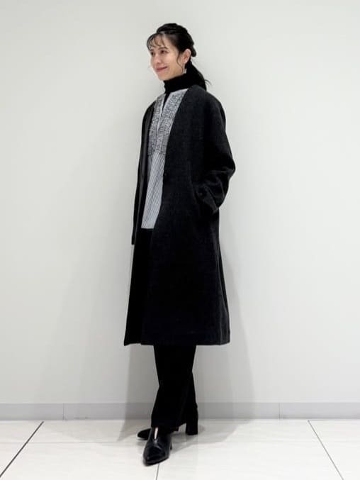 kayoさんの「INDIVI｜【軽量／ウール混】ライトフォルム ロングコート」を使ったコーディネート