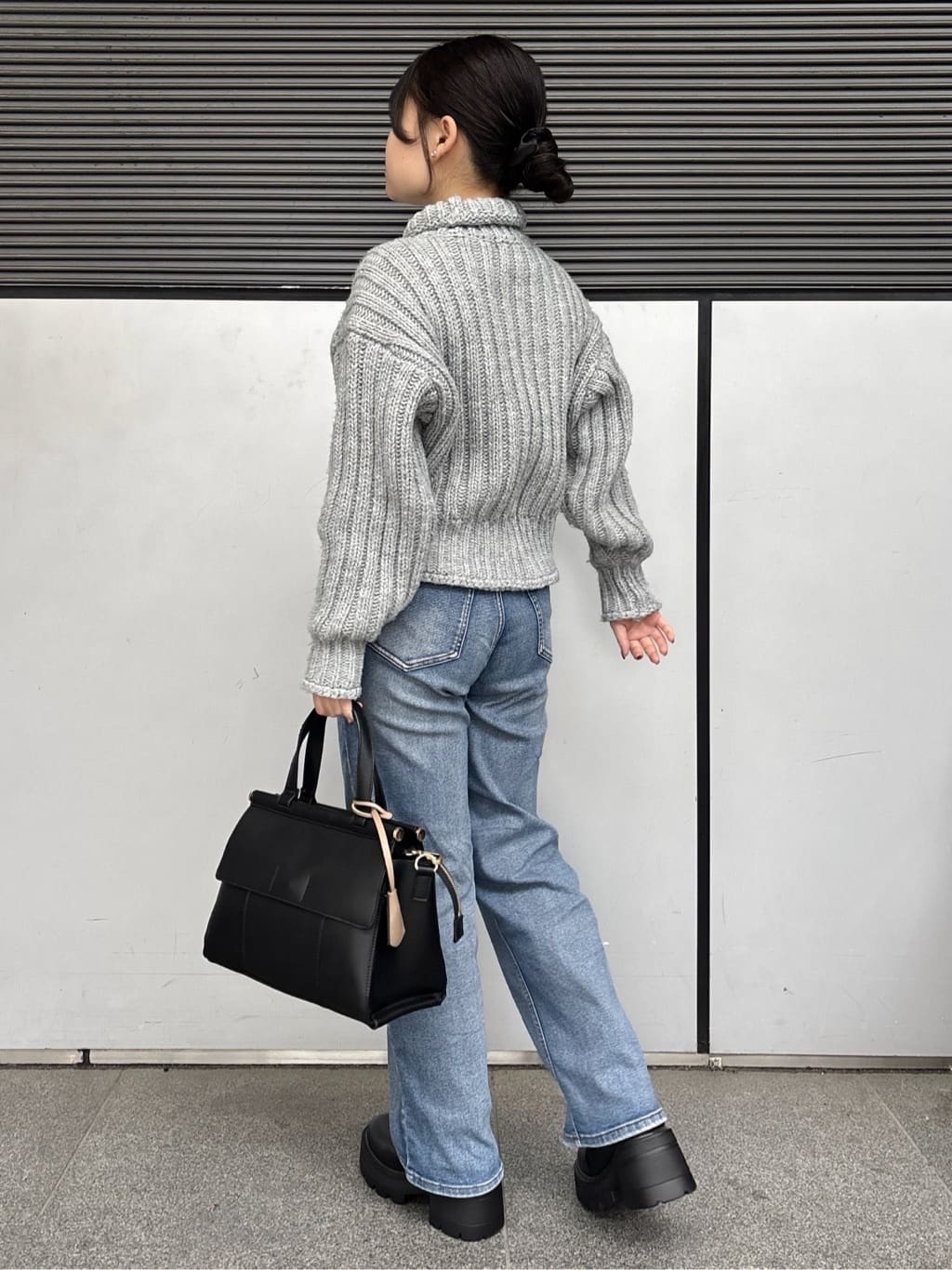 まっきーさんの「ESPERANZA｜ダブルフラップ2WAYハンドバッグ」を使ったコーディネート