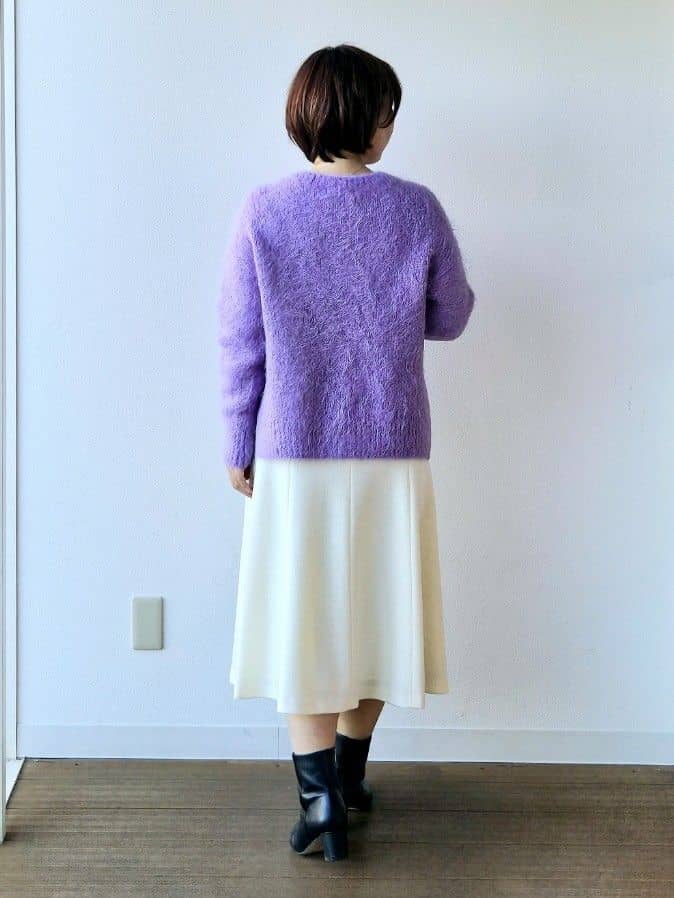 やじまさんの「UNTITLED｜【ゆったり】アルパカ混シャギーニット」を使ったコーディネート