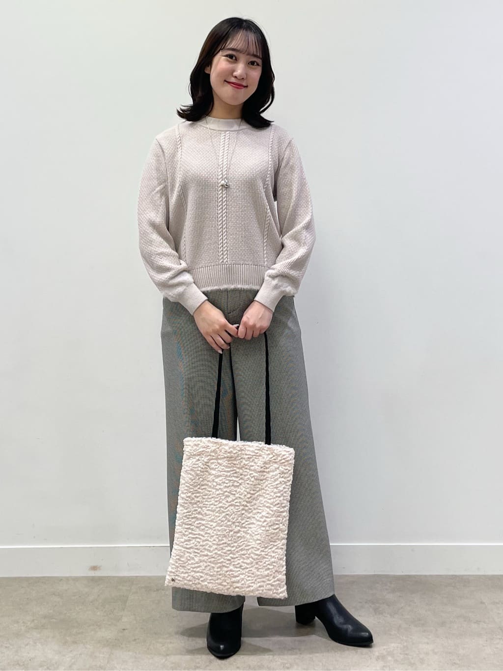 yukariさんの「Reflect｜【ほんのりラメ感◎】ケーブル柄ニット」を使ったコーディネート