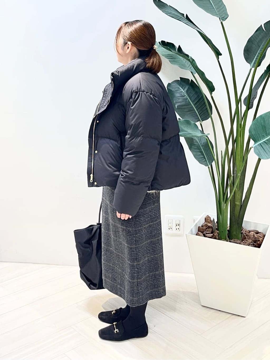 Tomoさんの「UNTITLED｜【トレンド/撥水機能/防寒】ショートダウンコート」を使ったコーディネート