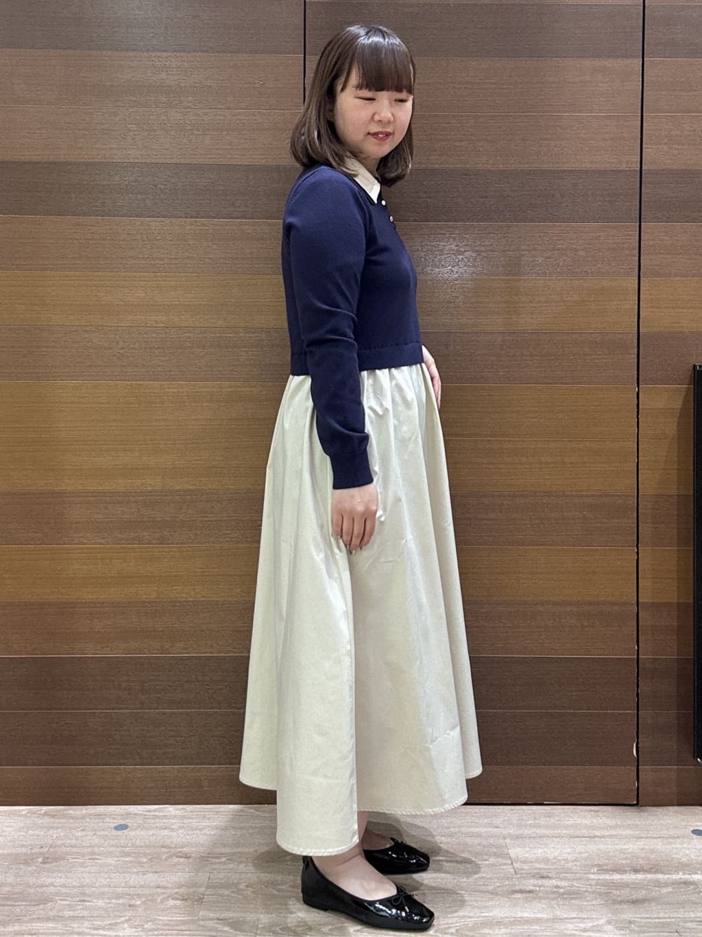 yumeさんの「OPAQUE.CLIP｜ダブルポロ衿ニットドッキングワンピース【洗濯機OK】」を使ったコーディネート