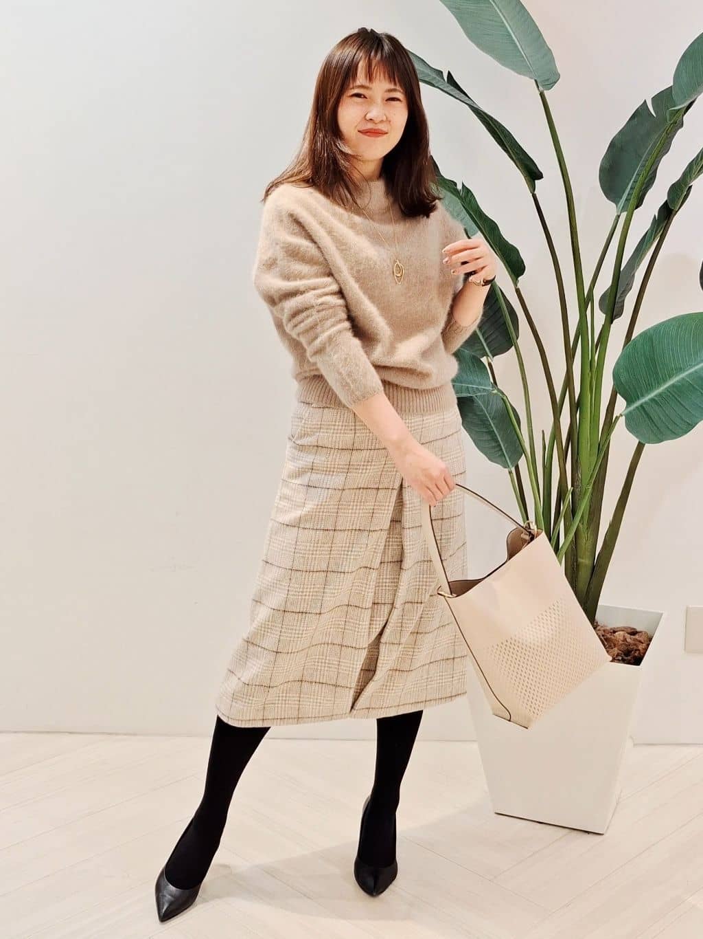 YuKaRiさんの「UNTITLED｜【ふんわり/タイト見え】グレンチェックスカート」を使ったコーディネート