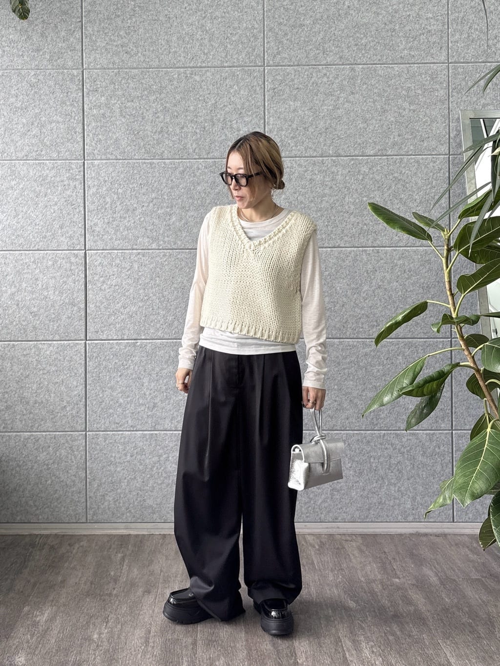 kotakiさんの「INDIVI｜シグネチャーシアーロンT」を使ったコーディネート
