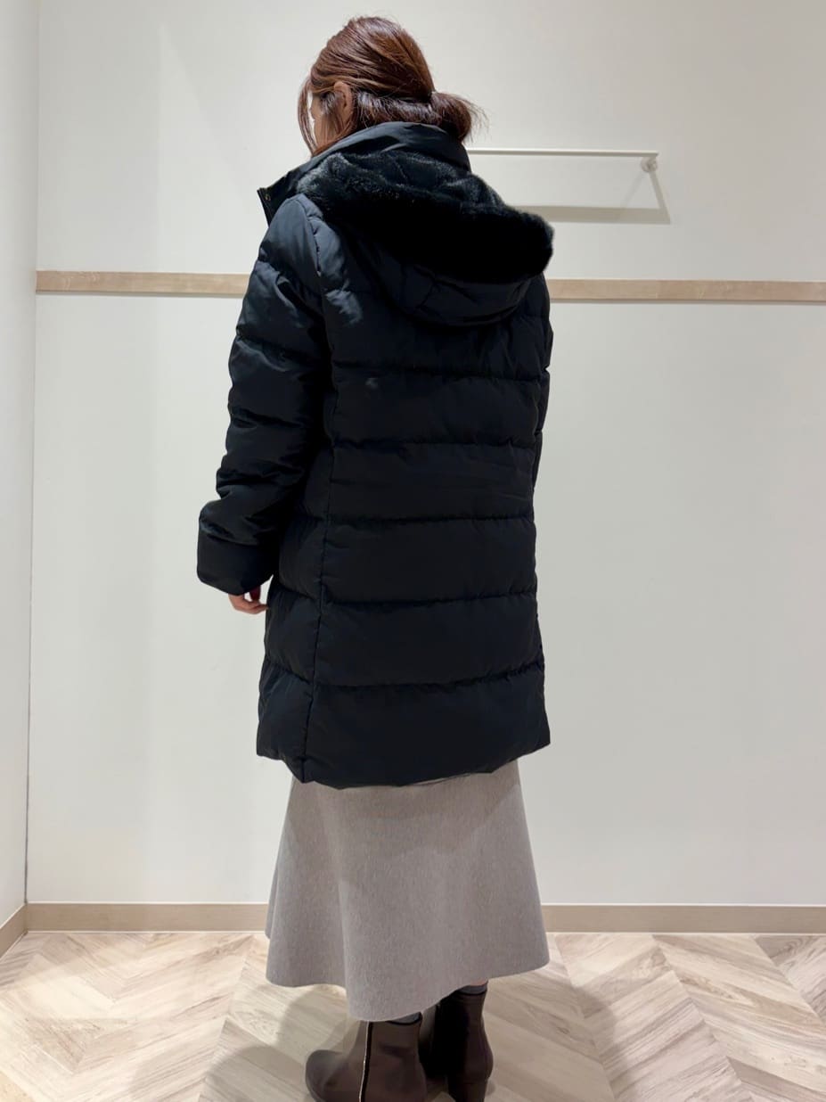 c_h_i_k_aさんの「SHOO･LA･RUE｜【洗濯機可/撥水】フェイクファーフード ロングダウン」を使ったコーディネート
