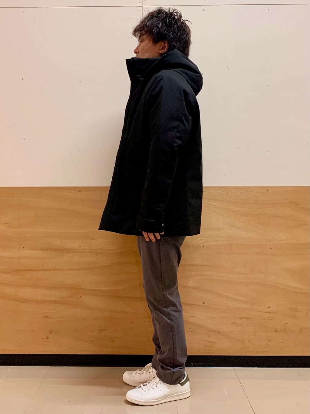 MATUさんの「THE SHOP TK｜【軽くて、暖かい】SORONA／ソロナ 中綿ブルゾン 防風/軽量/洗濯機OK/フード脱着可」を使ったコーディネート