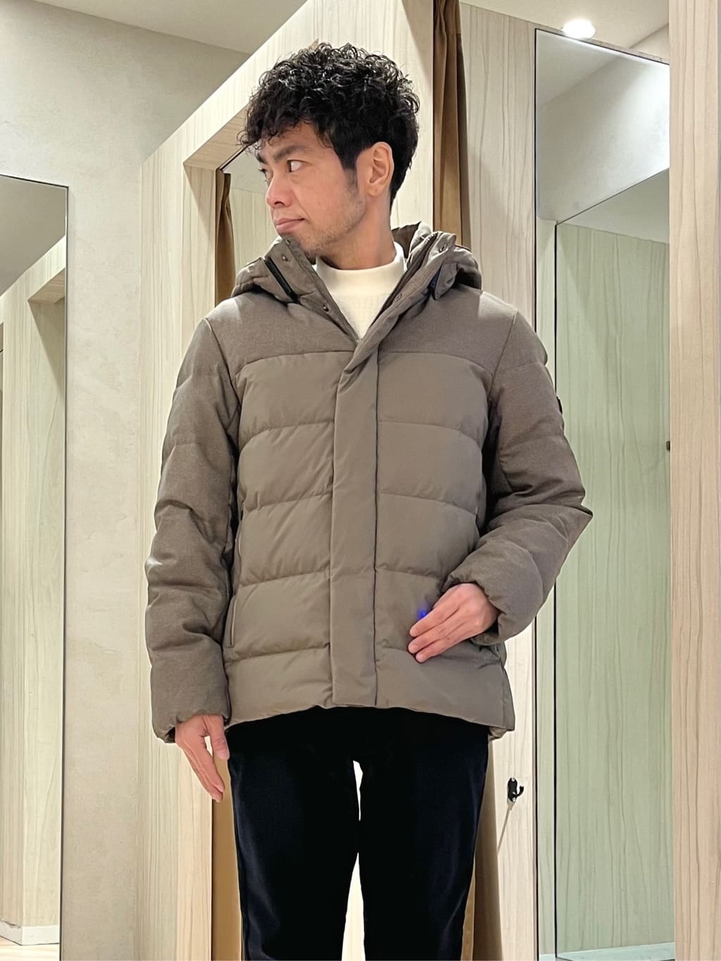 URAさんの「TAKEO KIKUCHI｜カラーコンビ ダウンブルゾン」を使ったコーディネート