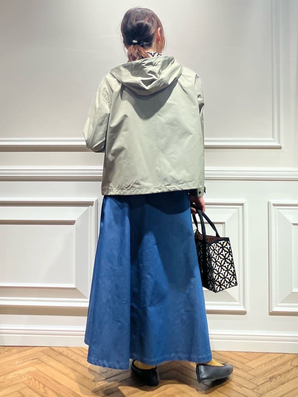 TSUKUIさんの「DRESSTERIOR｜【ウォッシャブル/撥水素材】撥水ツイル マウンテンパーカー」を使ったコーディネート