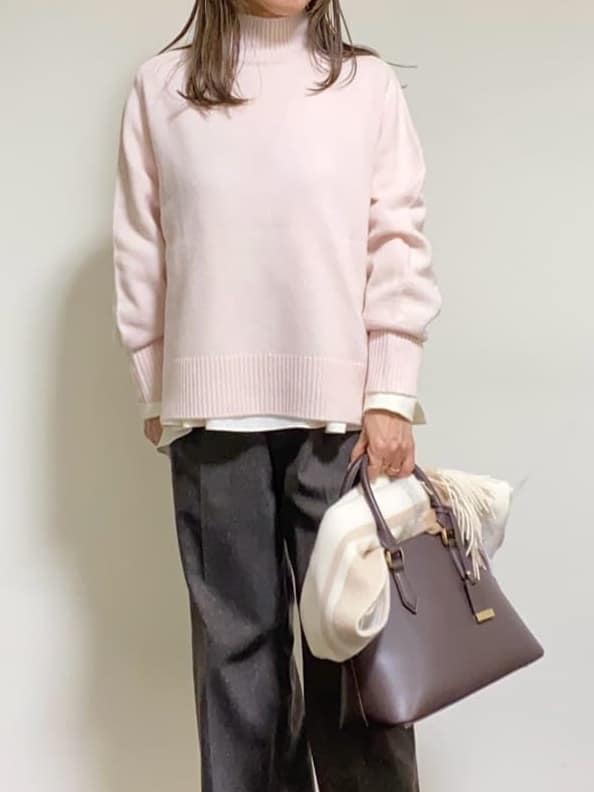tomoさんの「UNTITLED｜【8色展開/洗える】ウールカシミヤ ハイネックニット」を使ったコーディネート