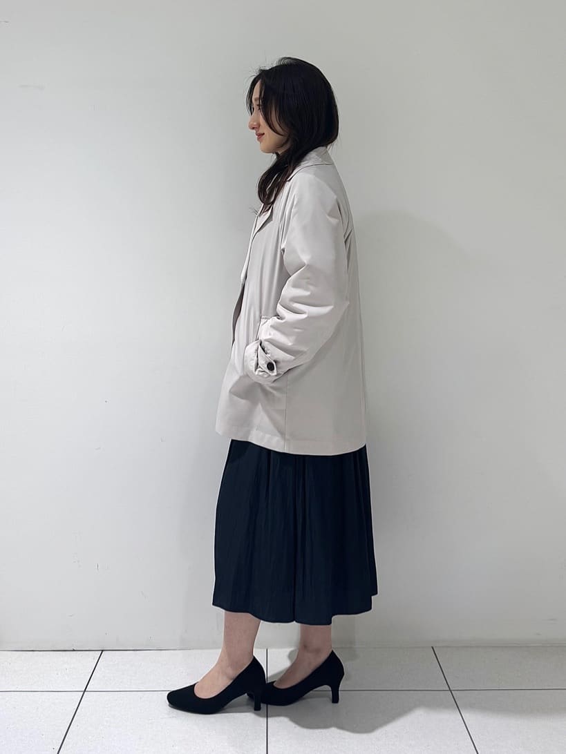 そんさんの「INDIVI｜【撥水／UVケア／2WAY】超軽量ライナー付ライトトレンチコート」を使ったコーディネート
