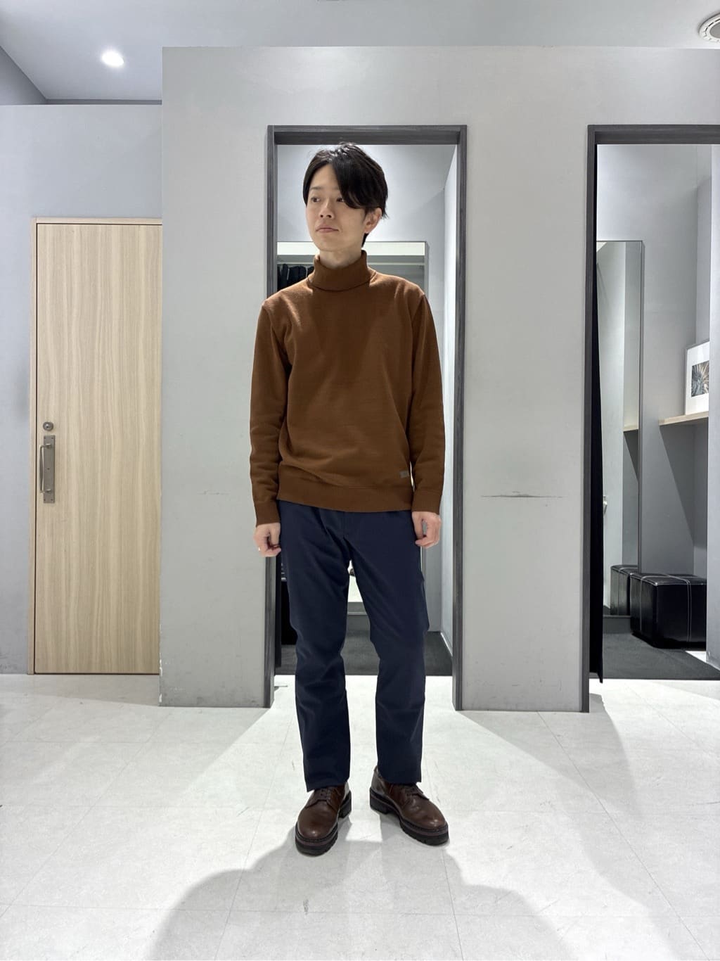 わいずみさんの「TAKEO KIKUCHI｜【ダウンライナー付き】メランジ ステンカラー コート」を使ったコーディネート