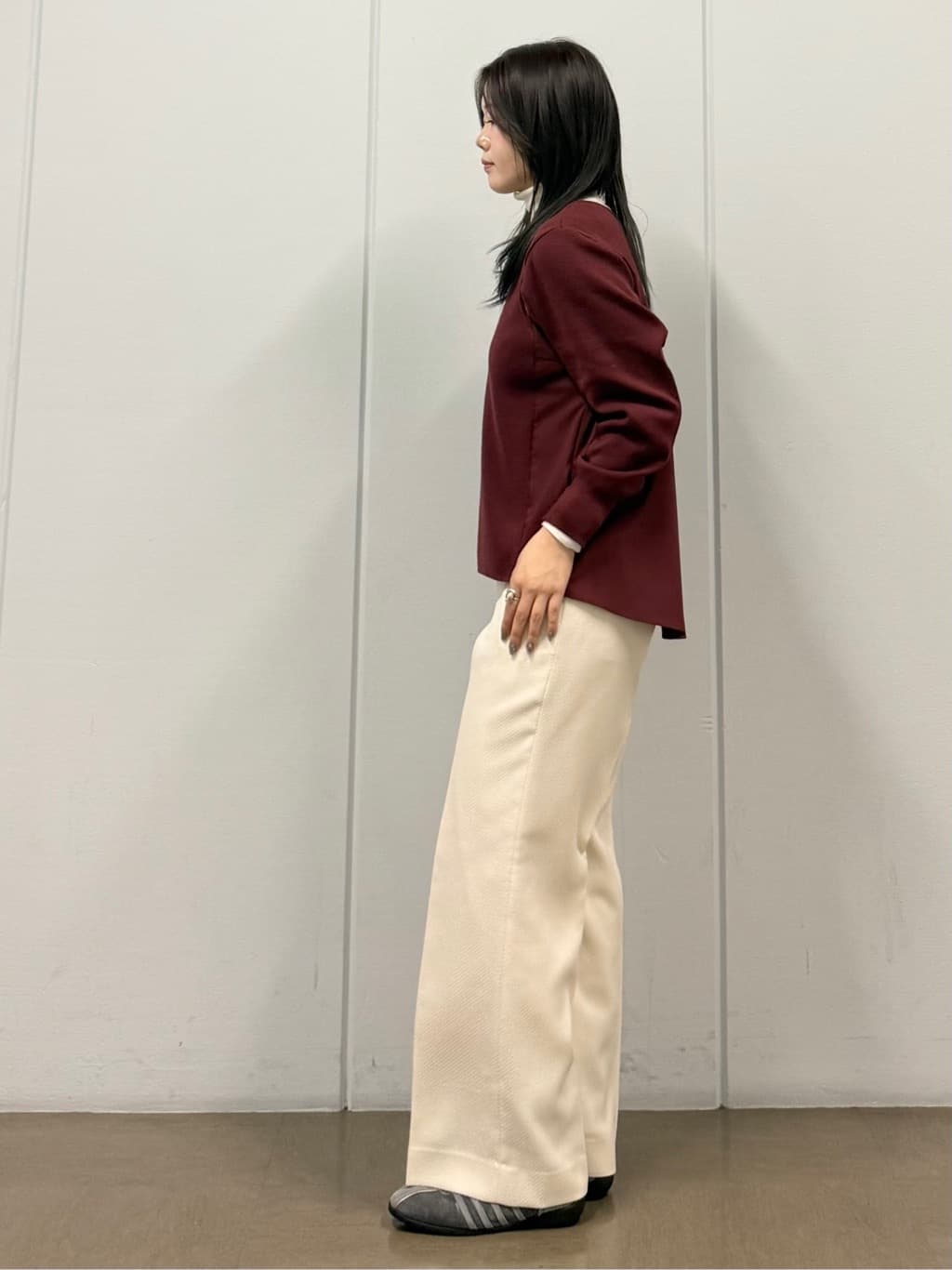 mizukiさんの「INDIVI｜【洗える／薄手／ラメ】シアーラメニット」を使ったコーディネート