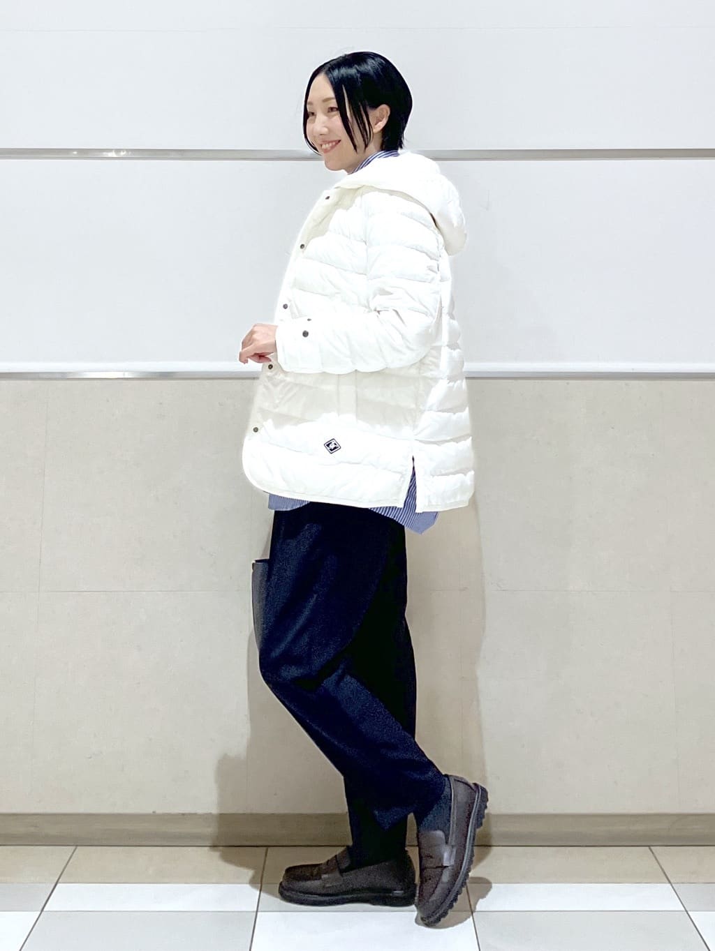 eriko さんの「Dessin｜【撥水・2WAY】ミュラーダウンコートミドル丈」を使ったコーディネート