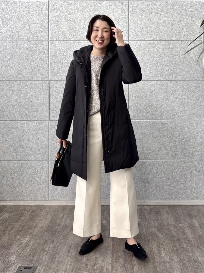yuriさんの「INDIVI｜【褒められパンツ/ウール調素材】ラメ混ワイドパンツ」を使ったコーディネート