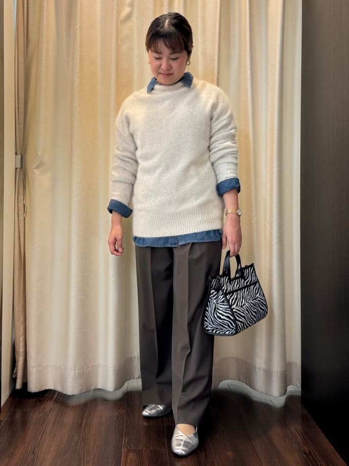 Ayaさんの「UNTITLED｜【大人な品格/ふわふわニット】フォックスカシミヤ コクーンニット」を使ったコーディネート