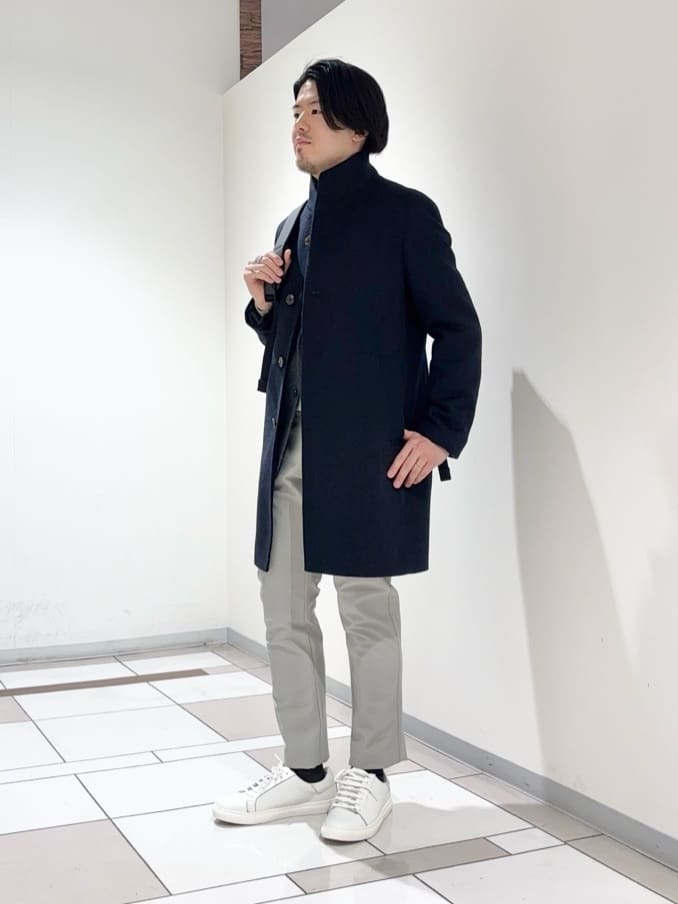 及川さんの「TAKEO KIKUCHI｜【ウールカシミヤブレンド】ビーバー調 スタンドカラー コート」を使ったコーディネート