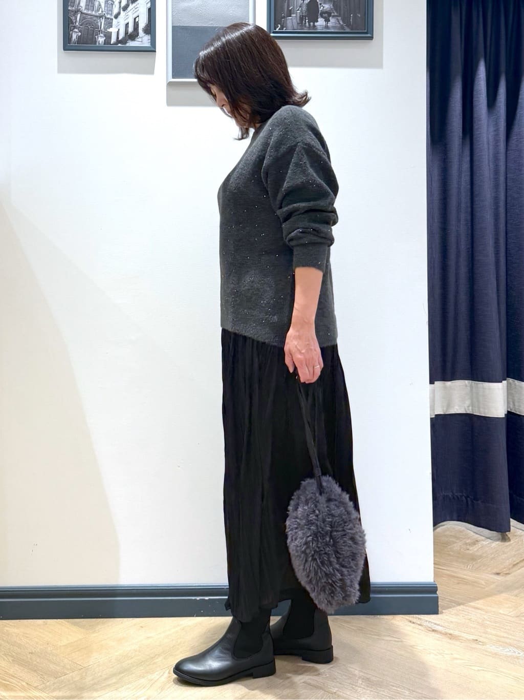 Lilyさんの「grove｜花柄アソートプリーツスカート」を使ったコーディネート