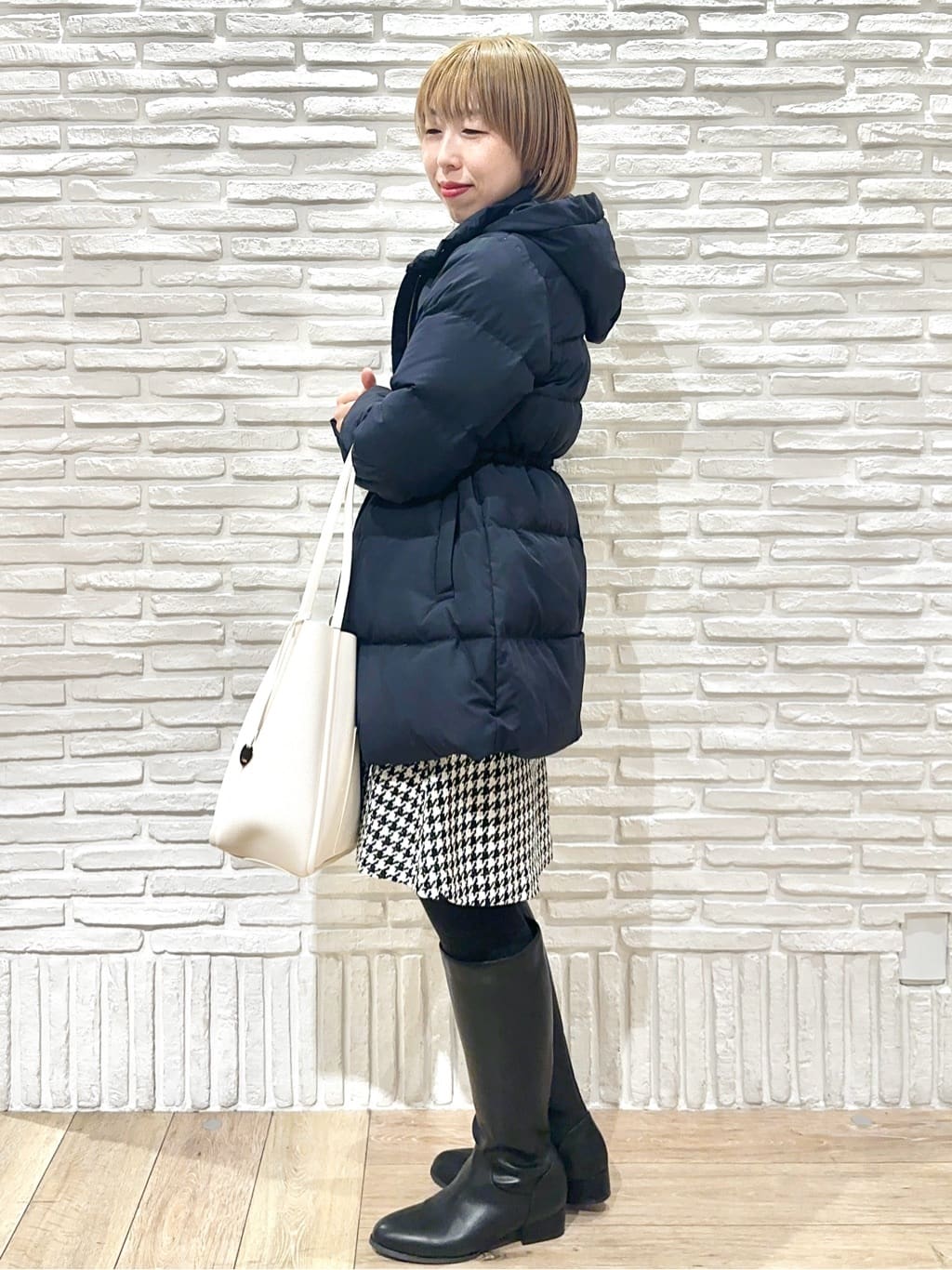 Hana...eさんの「index｜KAWADAダウンドロストミドルコート【撥水／洗濯機OK／2WAY／静電気防止裏地】《XS～3L》」を使ったコーディネート