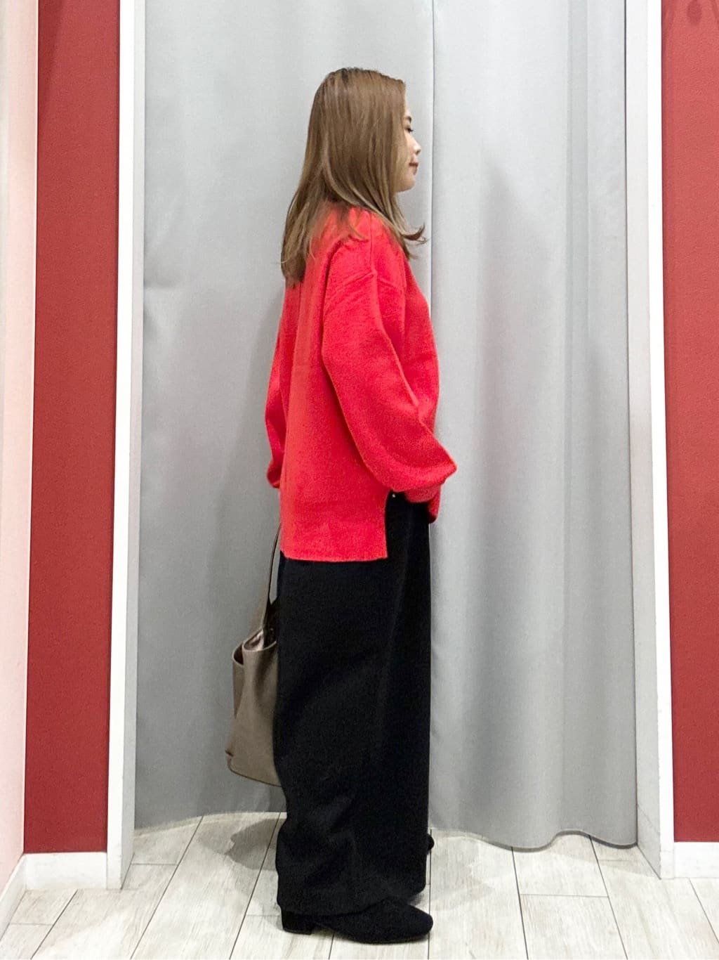 shioさんの「SHOO･LA･RUE｜【洗濯機可/S-LL】厚すぎない　ゆったりシンプルもちもちニット」を使ったコーディネート