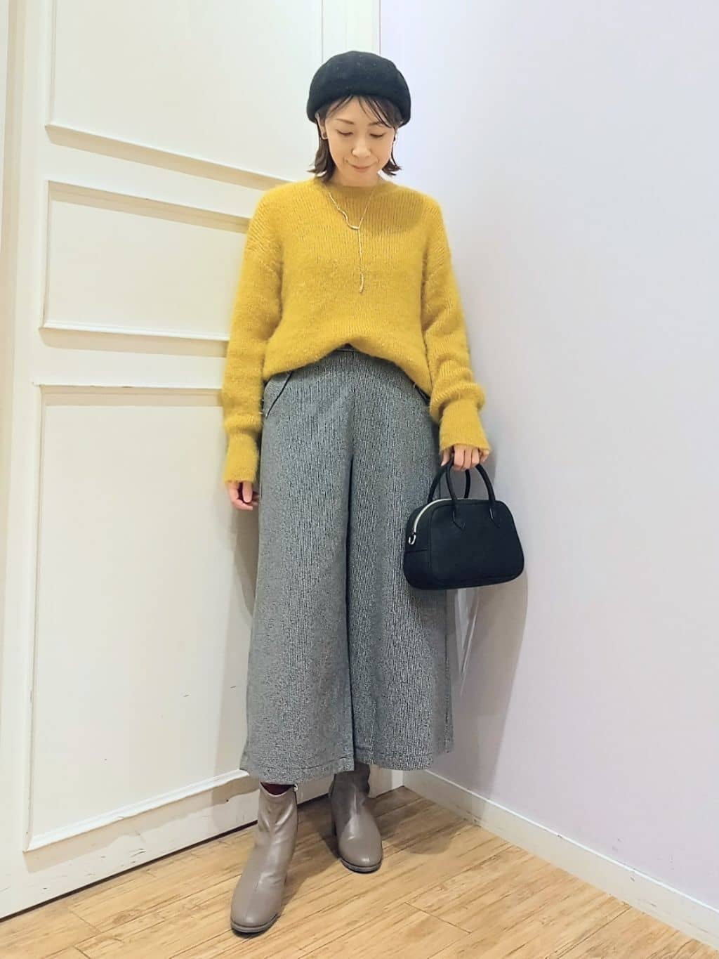 miomioさんの「SHOO･LA･RUE｜【撥水/洗える】ショートフーディーダウン」を使ったコーディネート