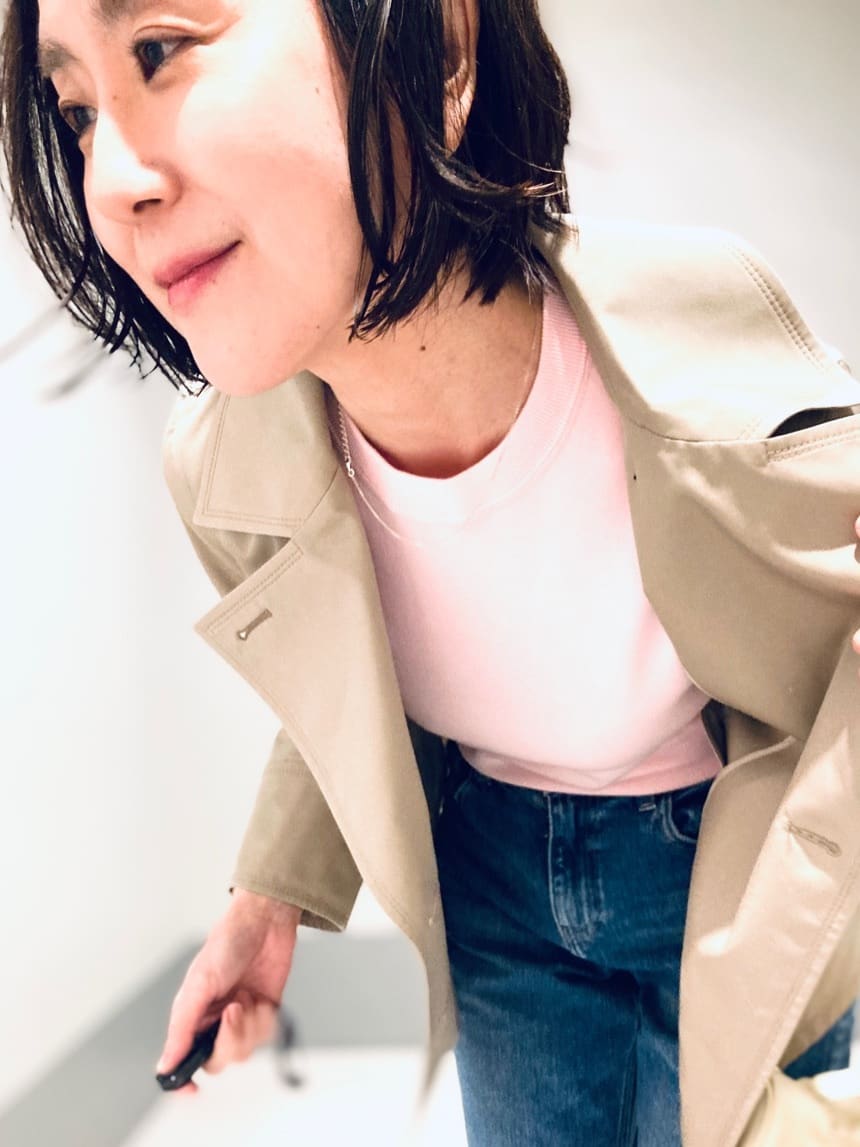 Furuさんの「DRESSTERIOR｜【ウォッシャブル/撥水素材】Aラインショートトレンチジャケット」を使ったコーディネート