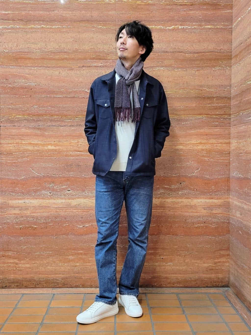 piroyaさんの「TAKEO KIKUCHI｜【洗えるウールカシミヤ】グラデーションマフラー」を使ったコーディネート