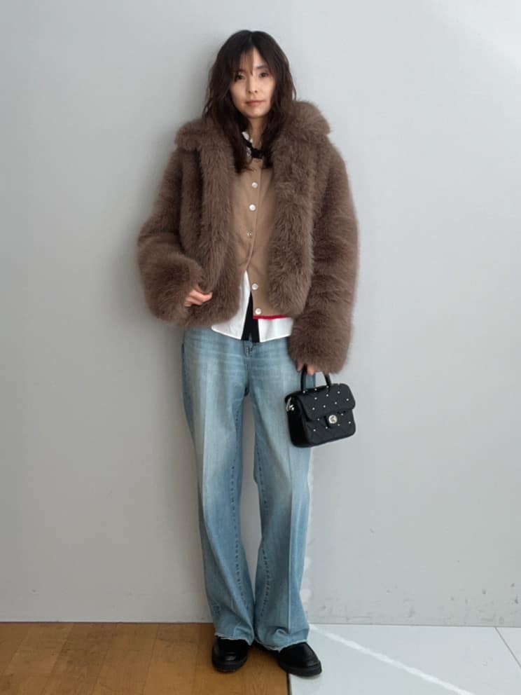 misaさんの「DRESSTERIOR｜◆HAVELESS（ハヴレス）フェイクファージャケット」を使ったコーディネート