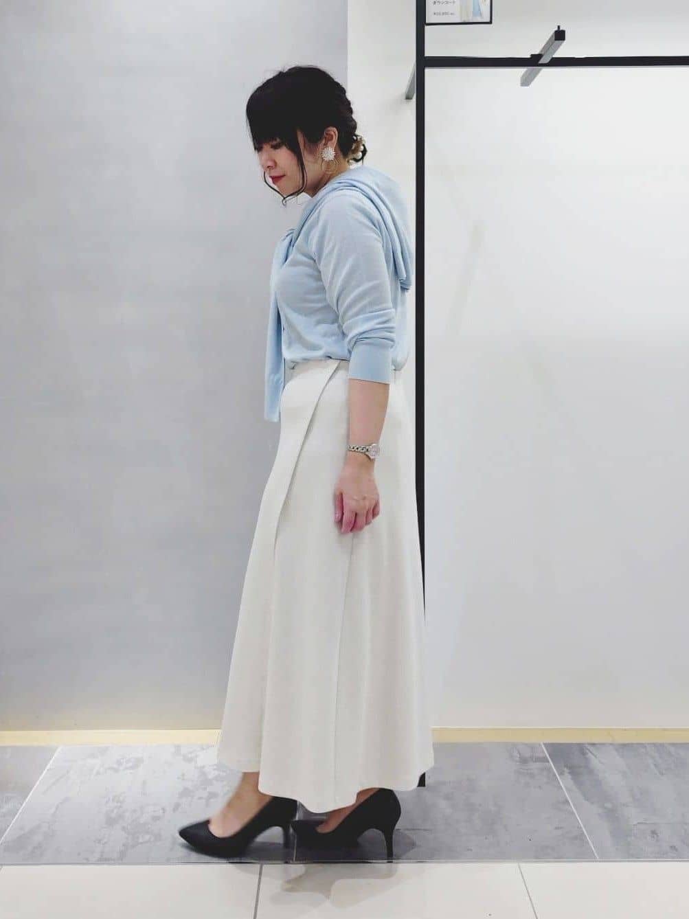 TOMOMIさんの「INDIVI｜ボアミドルバッグ」を使ったコーディネート