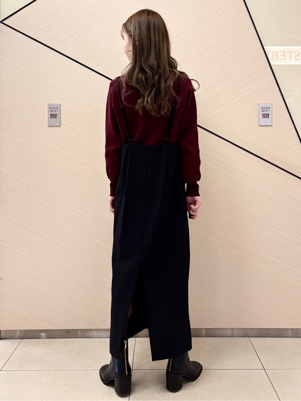 清水夏姫さんの「DRESSTERIOR｜アニージャカードニット」を使ったコーディネート