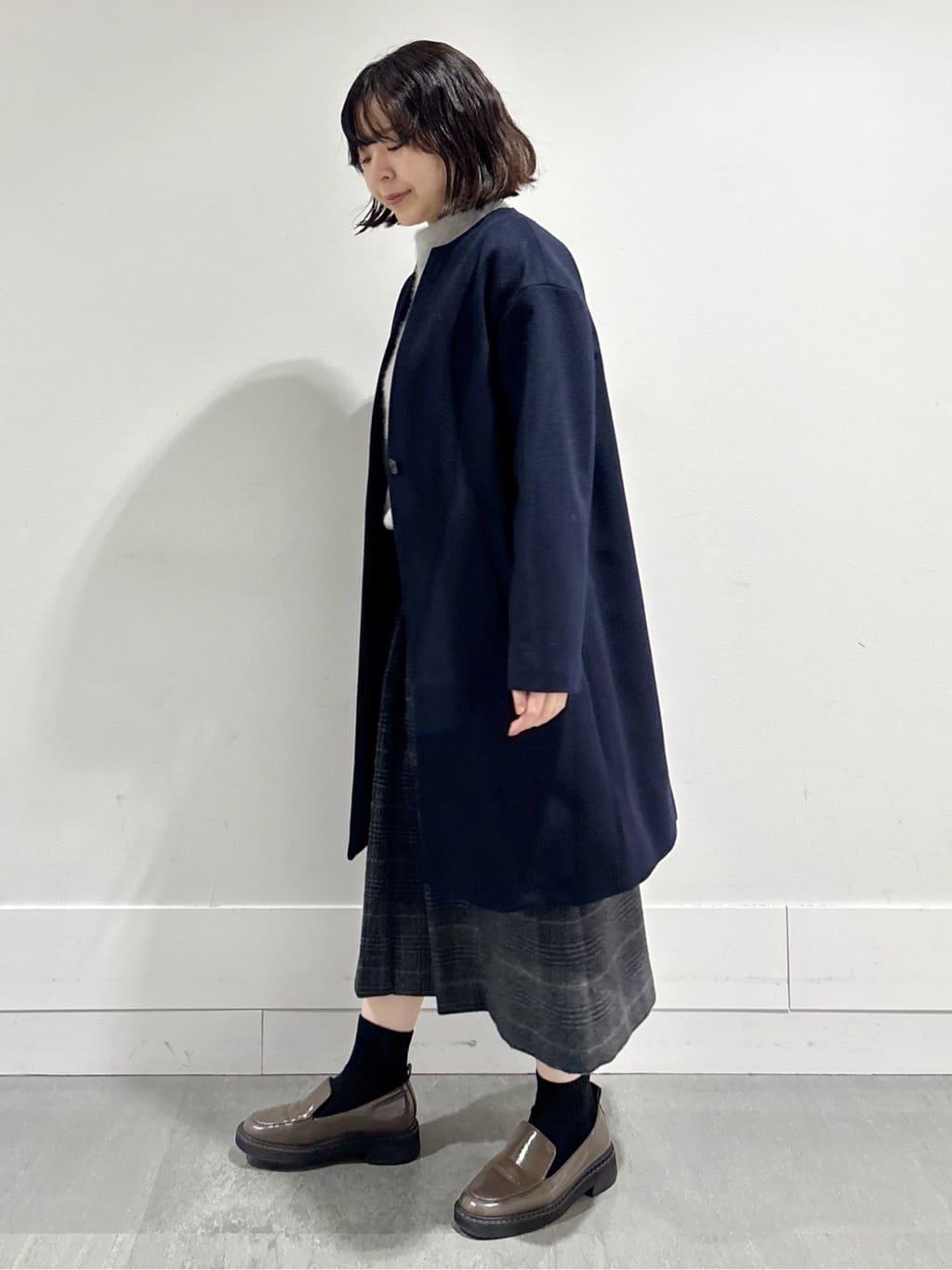 モエカさんの「UNTITLED｜【大人な品格/ふわふわニット】フォックスカシミヤ コクーンニット」を使ったコーディネート