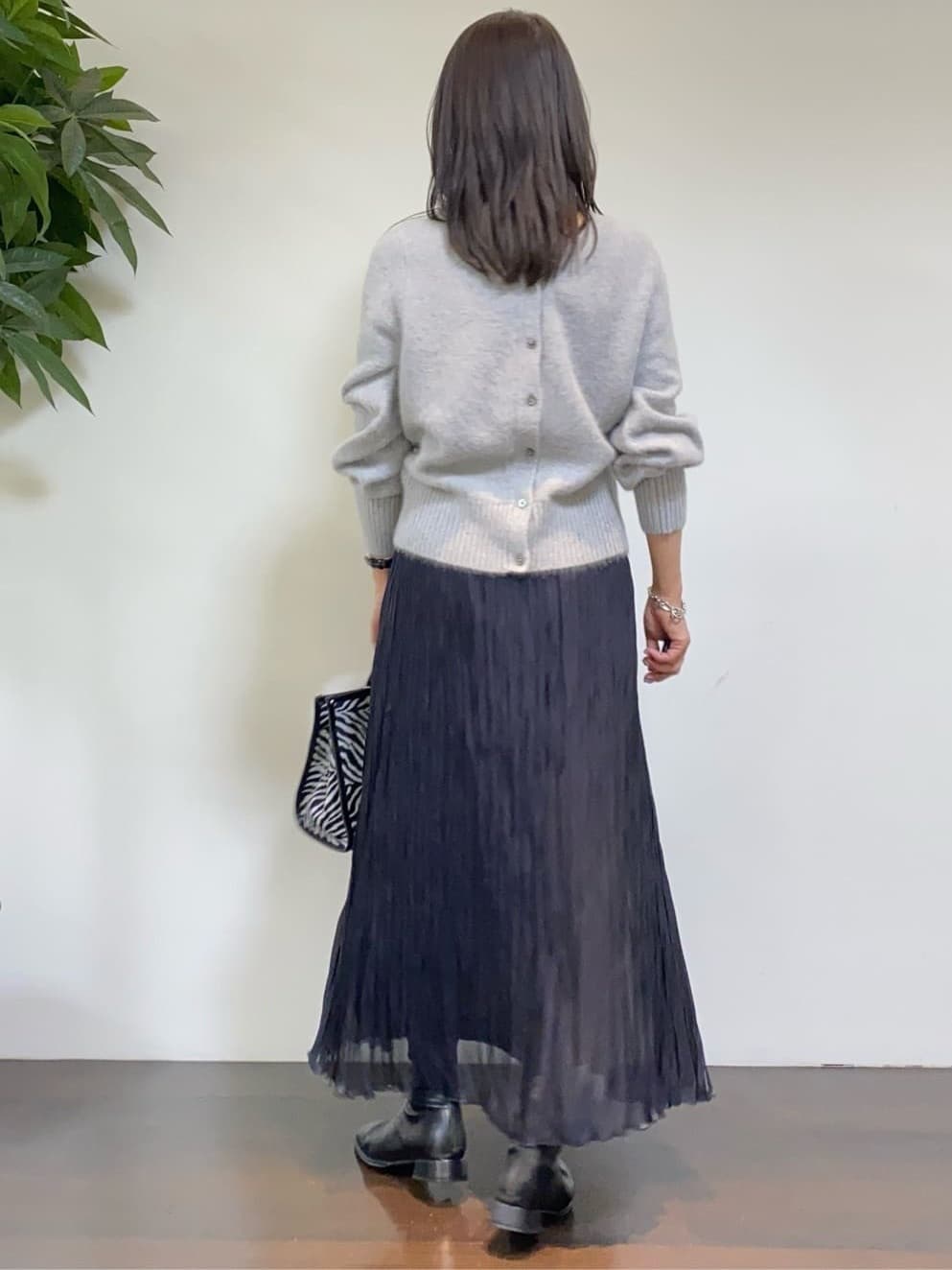 tomoさんの「UNTITLED｜【トレンド/撥水機能/防寒】ショートダウンコート」を使ったコーディネート