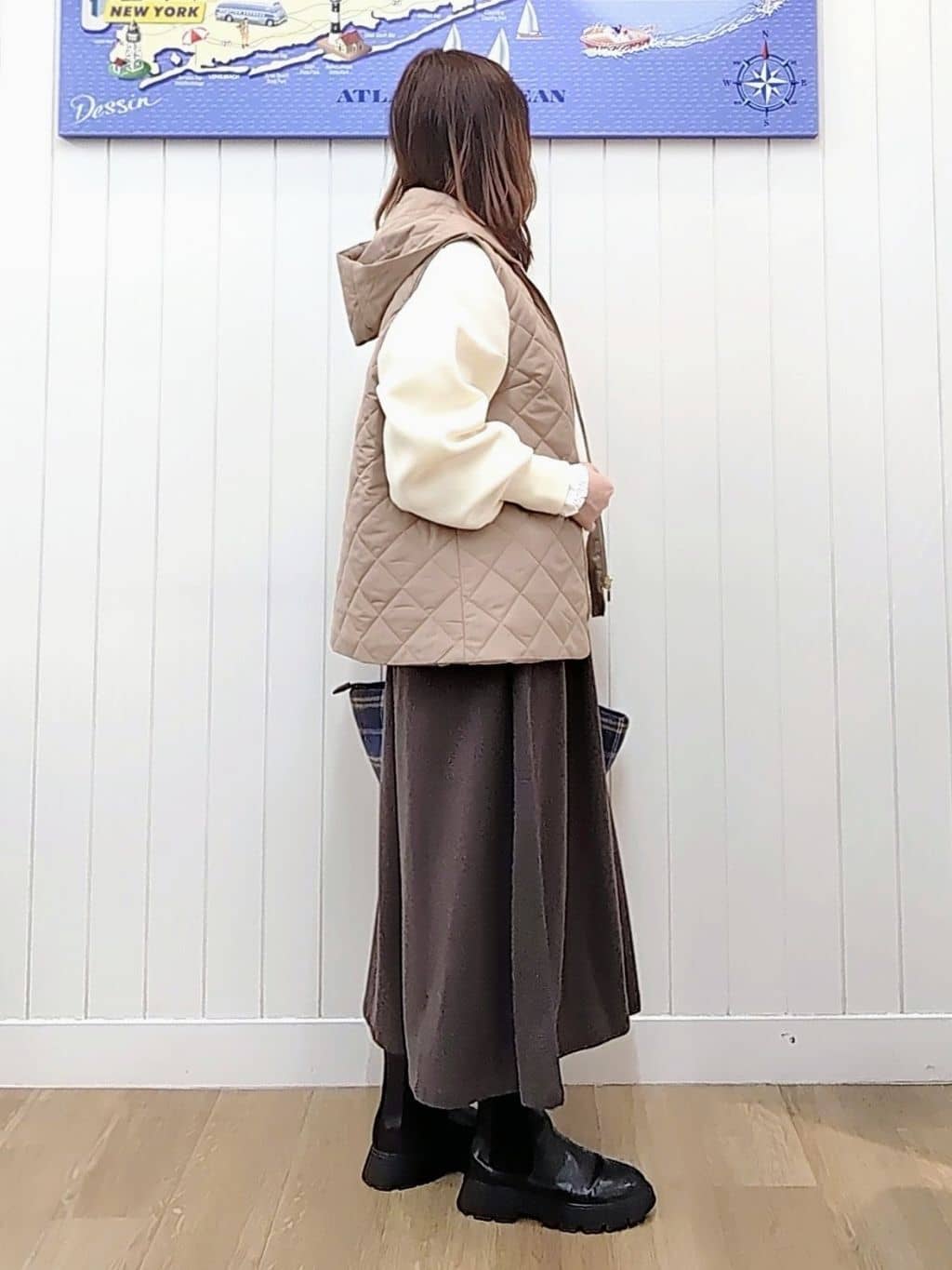 itoさんの「Dessin｜【洗える】Dサガラ刺繍ワッペン付きニット」を使ったコーディネート