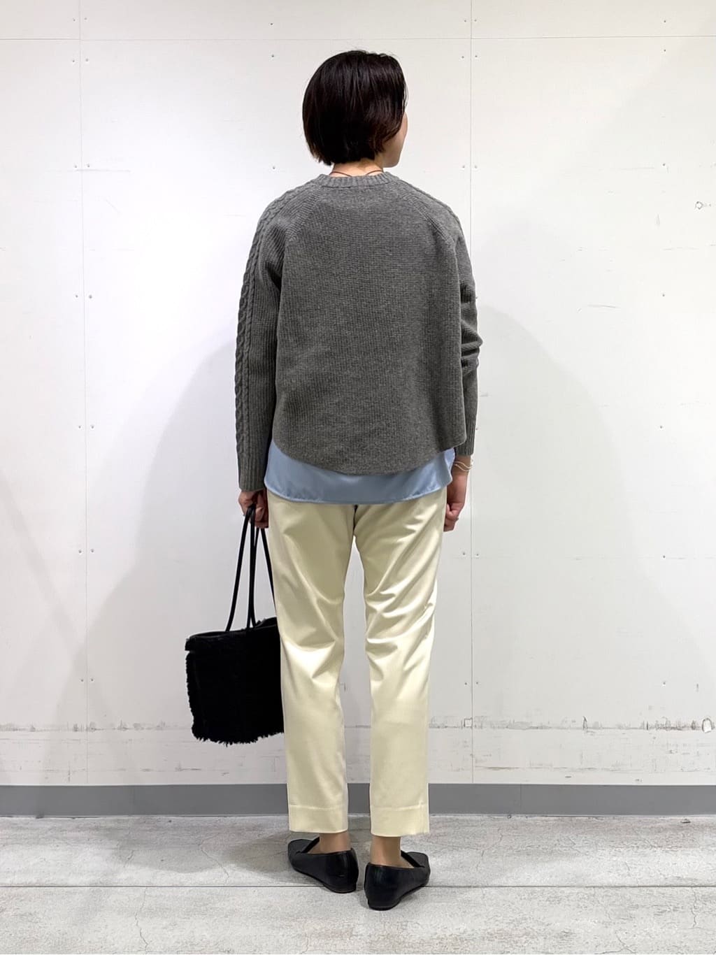 yuriさんの「INDIVI｜【コットン】シャツ切り替えカットソー」を使ったコーディネート