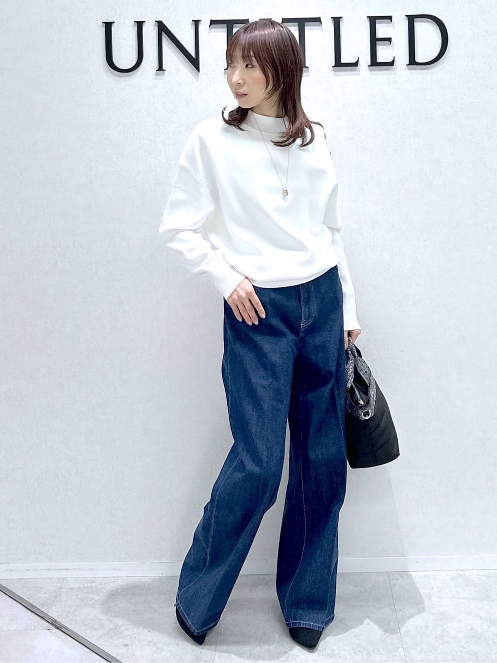 Miwaさんの「UNTITLED｜【はっ水機能/フード取り外し可/防寒】ロングダウンコート」を使ったコーディネート