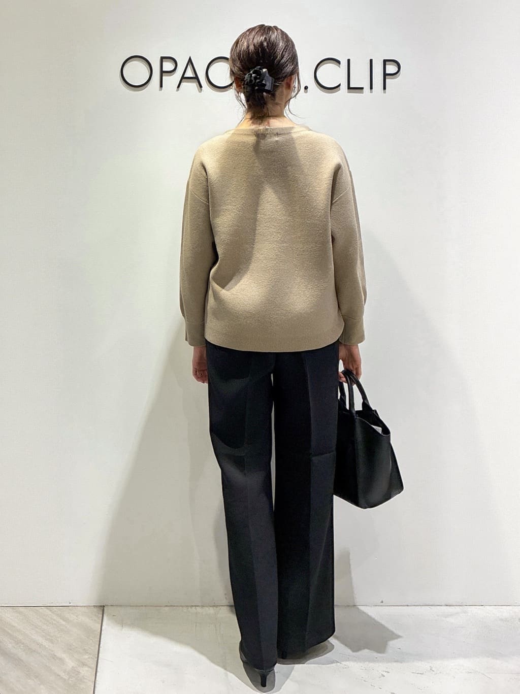 もんちゃんさんの「OPAQUE.CLIP｜カシミヤブレンドウールチェスターコート」を使ったコーディネート