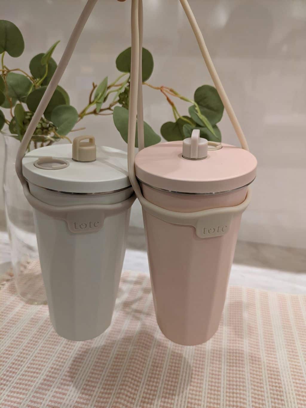minoriさんの「212 KITCHEN STORE｜トート ストロー付2wayタンブラー470ml WH」を使ったコーディネート